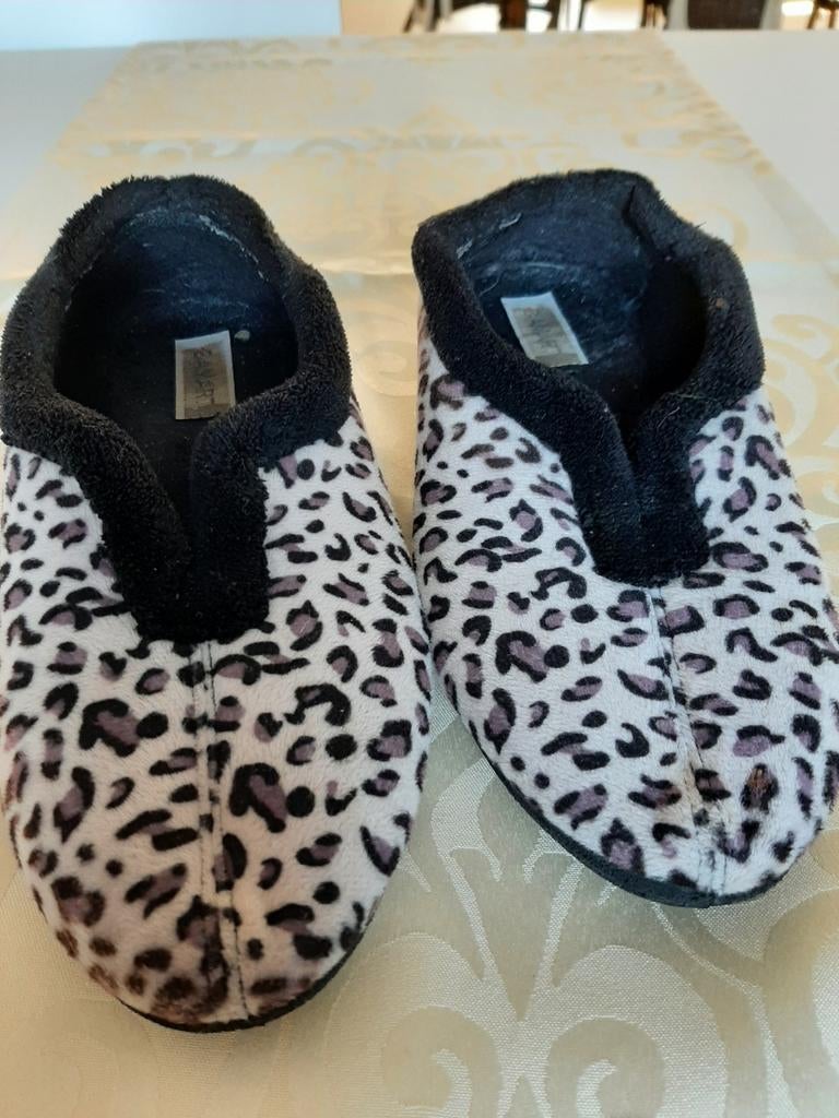 Chaussons Damart, Enlèvement ou Envoi, Comme neuf