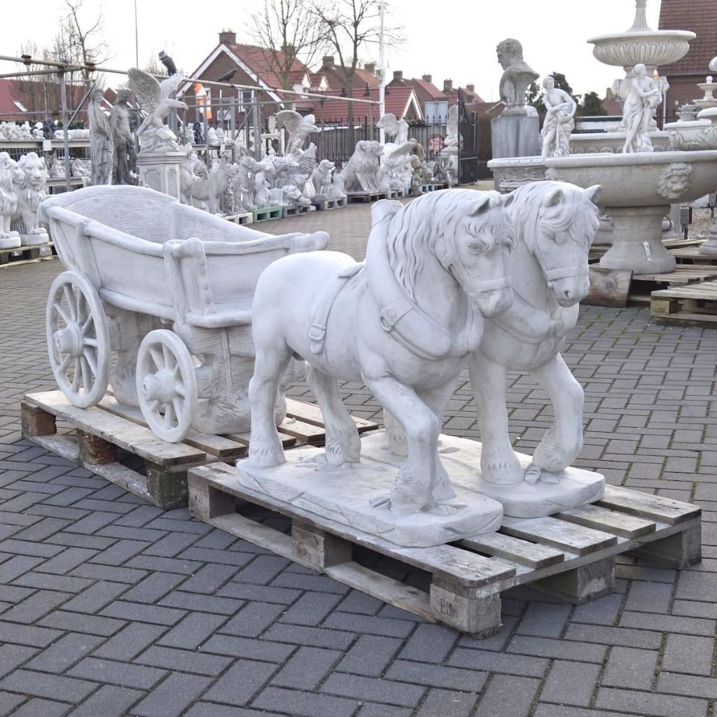 Tuinbeelden paarden en kar ook losse paarden paard tuinbeeld, Jardin & Terrasse, Statues de jardin, Neuf, Animal, Enlèvement