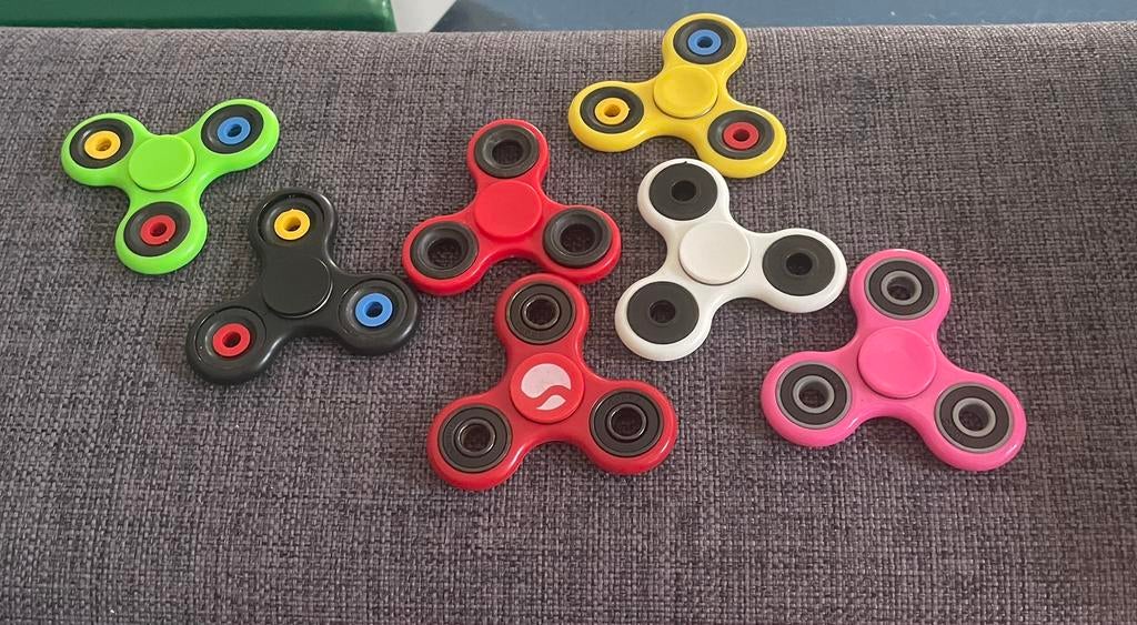 7 fidget spinners, Ophalen of Verzenden, Zo goed als nieuw