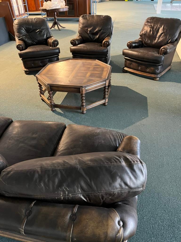 Lederen woonkamer en salontafel, Ophalen