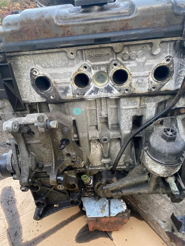 Moteur 1400 essence psa  pour pièces, Autos : Pièces & Accessoires, Moteurs & Accessoires, Citroën, Peugeot, Révisé, Enlèvement