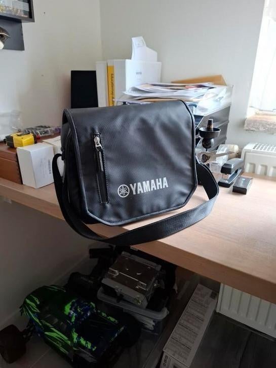 Yamaha tas voor xmax, Motoren, Accessoires | Koffers en Tassen, Ophalen, Zo goed als nieuw