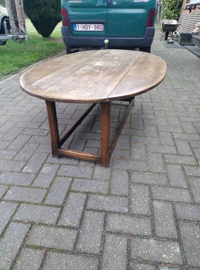 Gepatineerde massief eiken Engelse hangoor tafel 17de eeuws., Ophalen