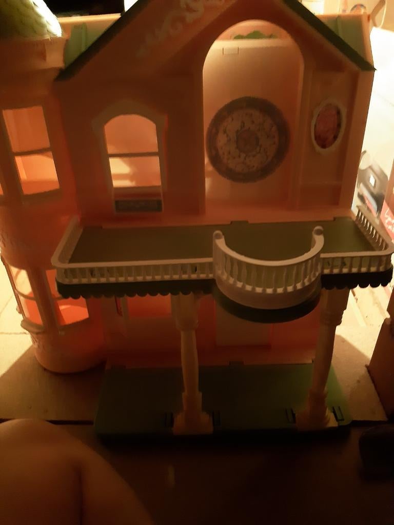 Maison de poupées, Enlèvement, Utilisé