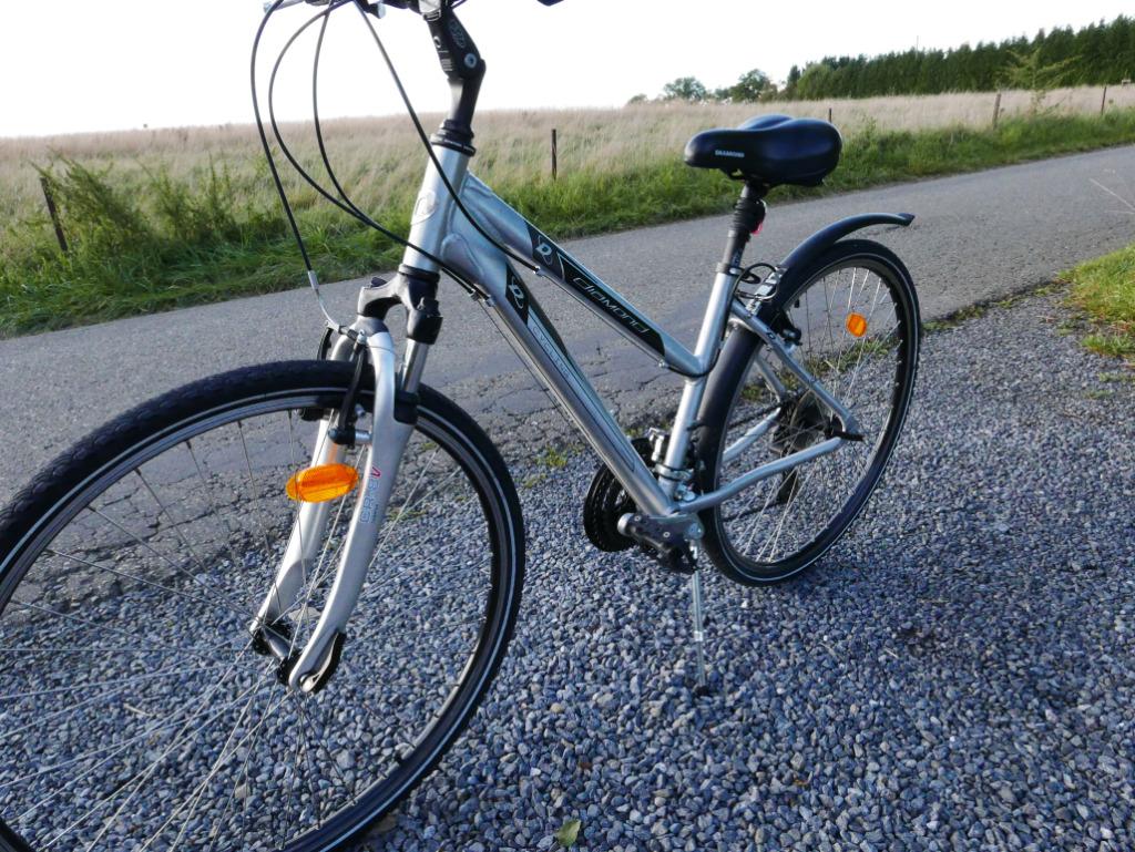 Vélo Diamond Cross Sport 24 vitesses, Vélos & Vélomoteurs, Vélos | Femmes | Vélos de sport & de randonnée, Comme neuf, Autres marques