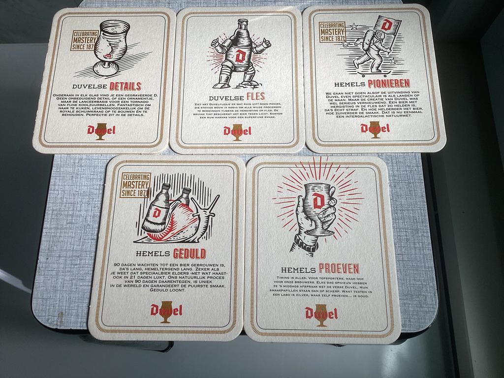 Bierviltjes Duvel, Verzamelen, Ophalen of Verzenden, Zo goed als nieuw