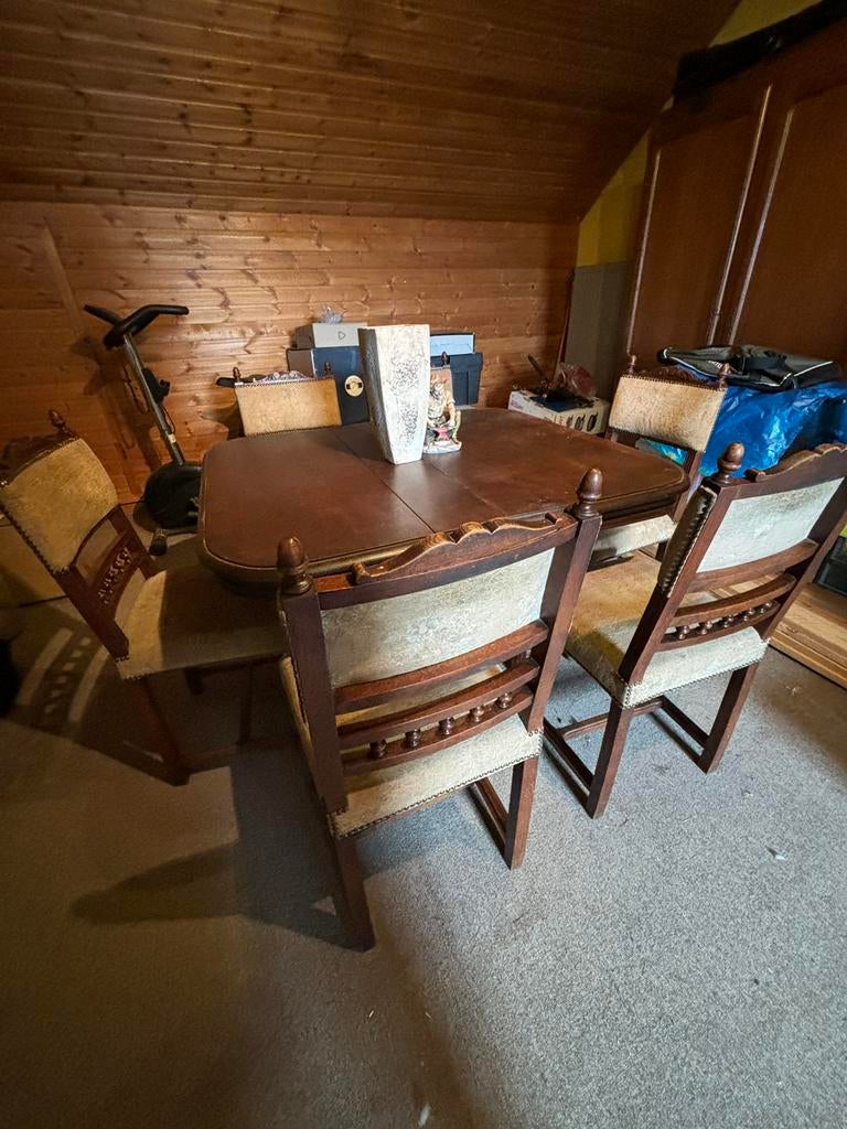Table ancienne avec chaises, Maison & Meubles, Enlèvement, Utilisé, 4 à 6 chaises