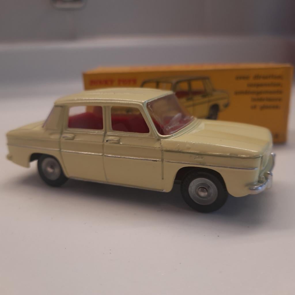 DINKY FRANCE nr.517: RENAULT R8 *VINTAGE*NEW*1/43*, Ophalen, Nieuw, Auto, Dinky Toys