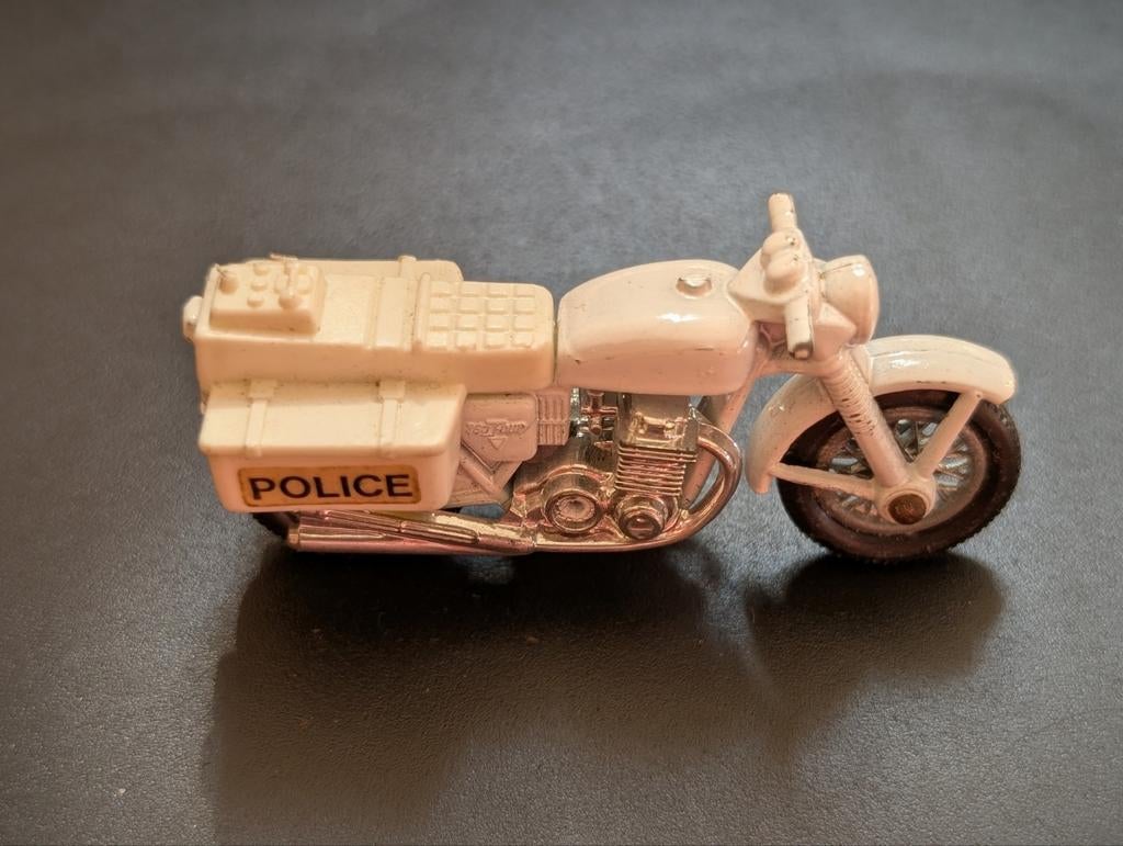 Moto police miniature Lesney Honda 750 four, Collections, Enlèvement ou Envoi, Utilisé