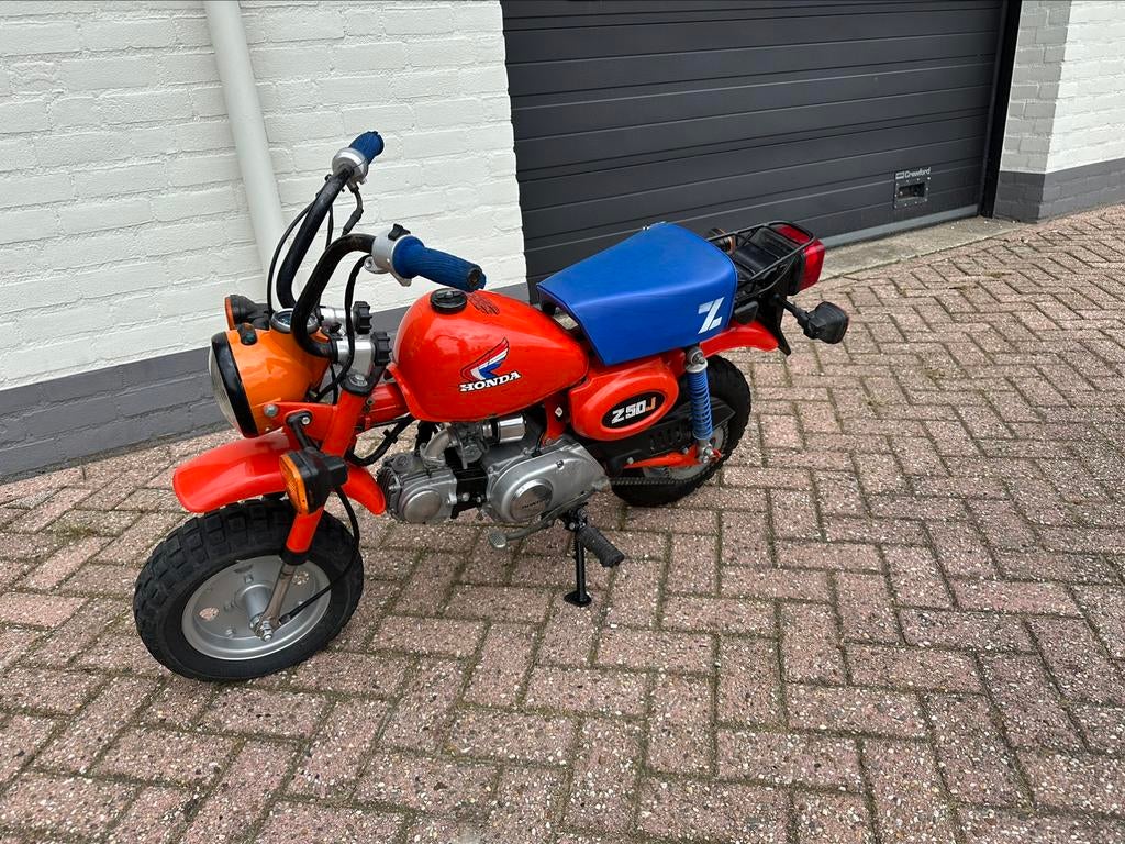 Honda Z50J monkey, Autres modèles, 49 cm³, Classe B (45 km/h), Enlèvement