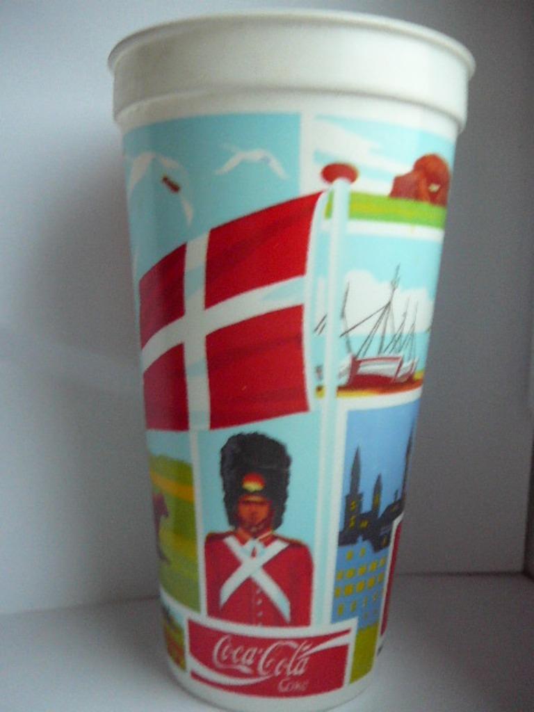 Coca-Cola McDonalds plastiek beker, Verzamelen, Ophalen of Verzenden, Gebruikt, Gebruiksvoorwerp