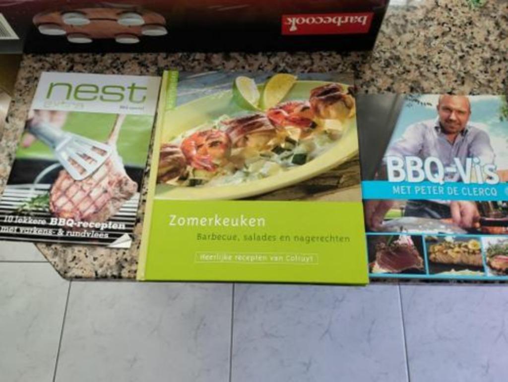 Enkele receptenboeken voor Barbecue, Ophalen, Nieuw, Peter De Clercq