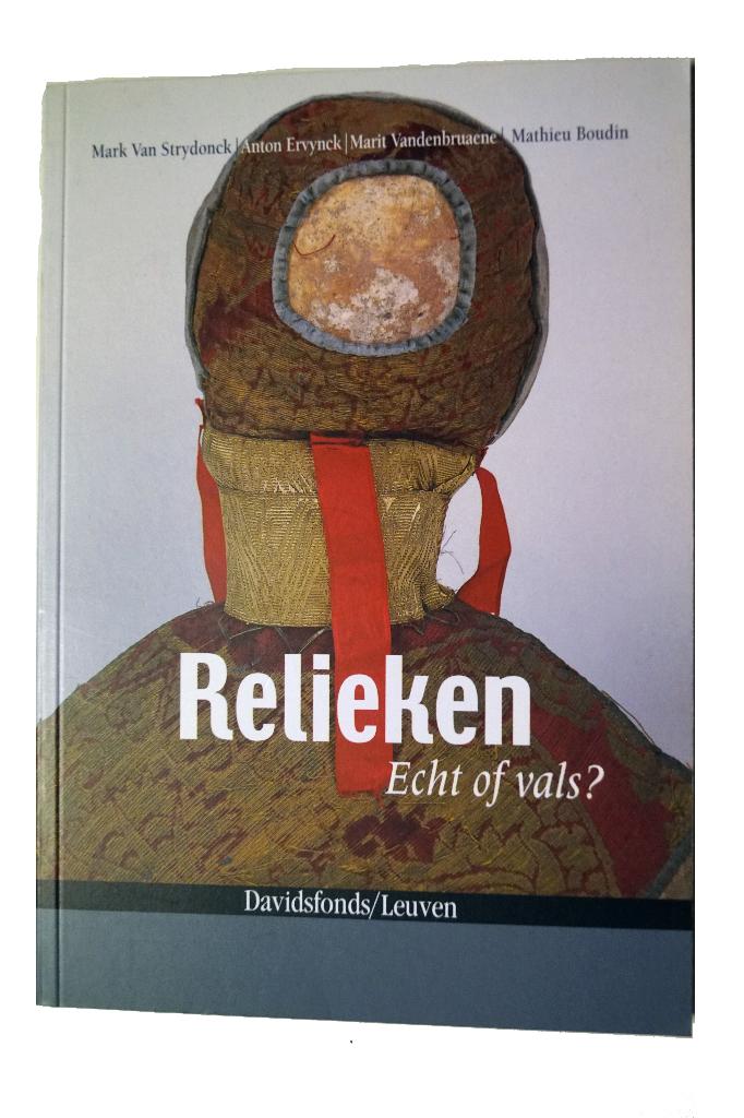 Relieken, echt of vals? - Mark Van Strydonck, Ophalen of Verzenden, Nieuw, Mark Van Strydonck