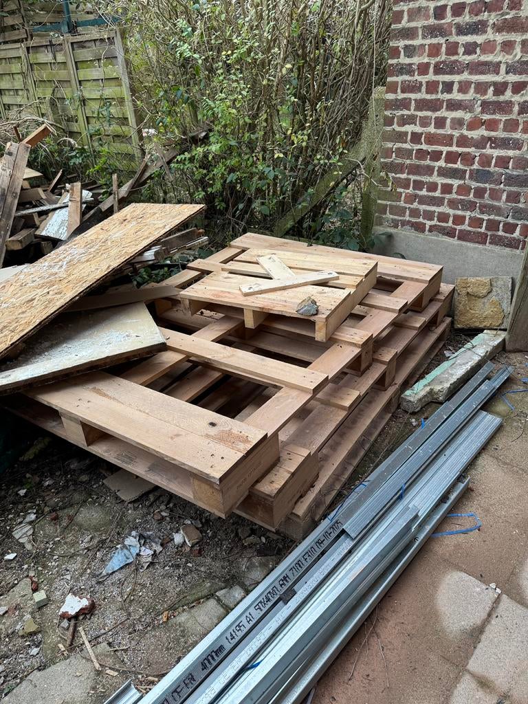 Palettes a donner, Ophalen, Zo goed als nieuw