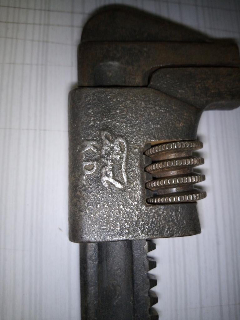 clé à molette Ford Ancêtre, Autos : Divers, Outils de voiture, Utilisé, Enlèvement ou Envoi