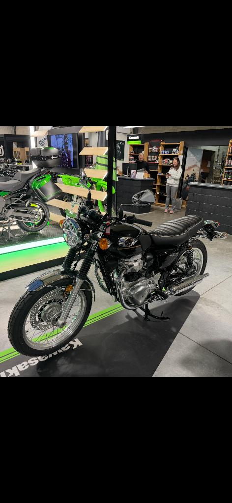 Kawasaki w800, Motoren, Motoren | Kawasaki, Particulier