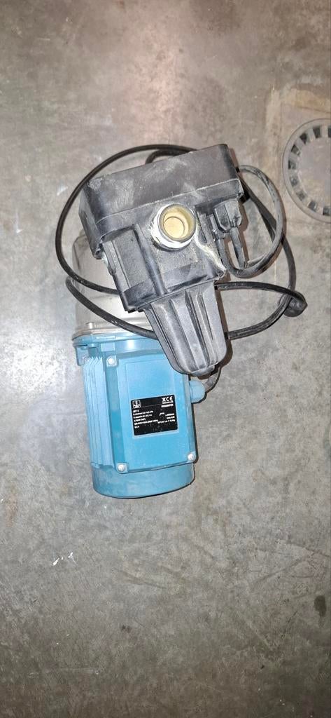 Pompe hydrophore, Jardin & Terrasse, Pompes à eau, Enlèvement