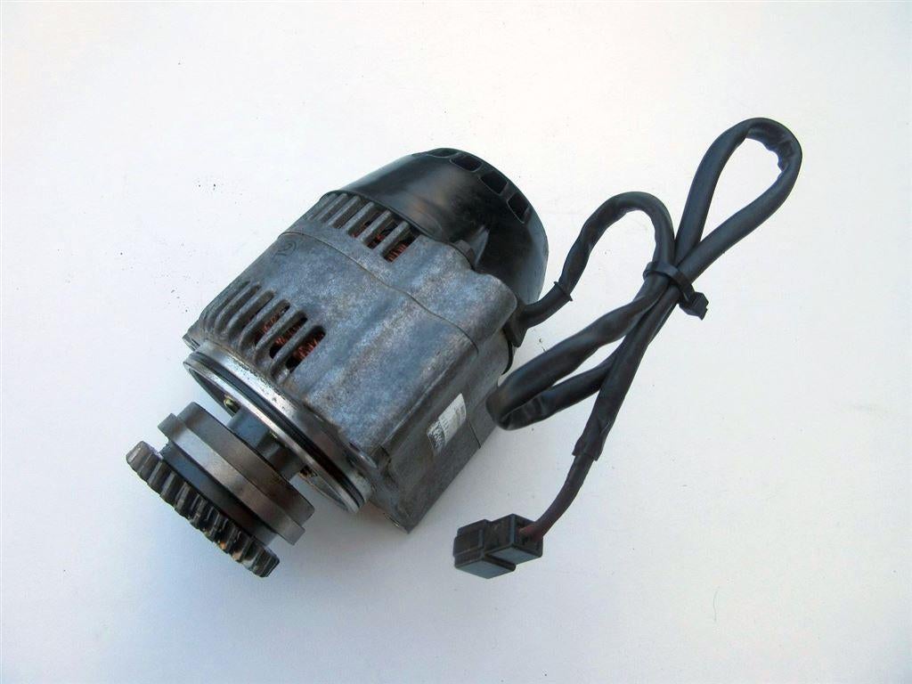 Suzuki GSX600F dynamo GSX 600 F alternator generator Katana, Motoren, Onderdelen | Suzuki, Gebruikt, Ophalen of Verzenden