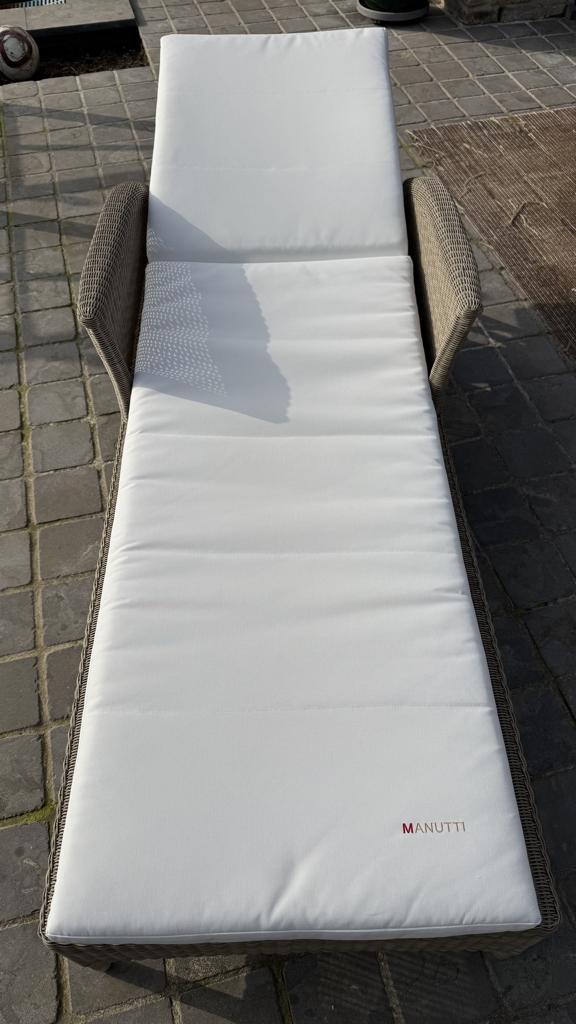 Nieuw Manutti lounge kussen, Tuin en Terras, Ophalen