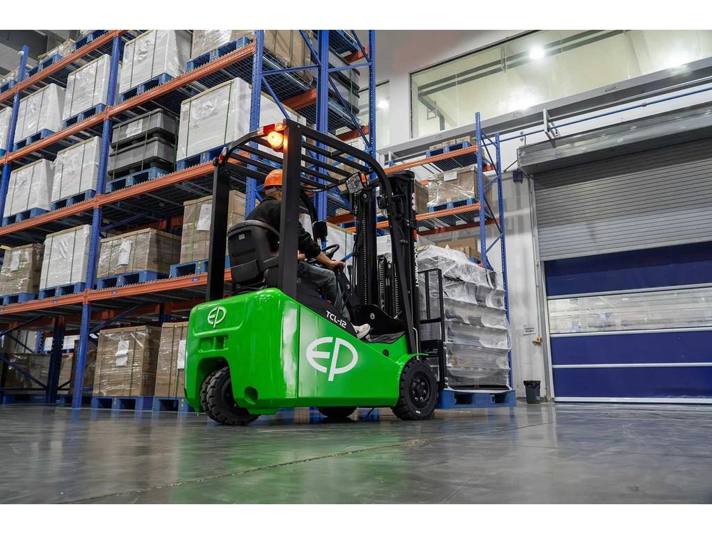 EP - TCL152 - Chariot élévateur - Triplex - Pont libre, Électrique, Chariot élévateur, EP