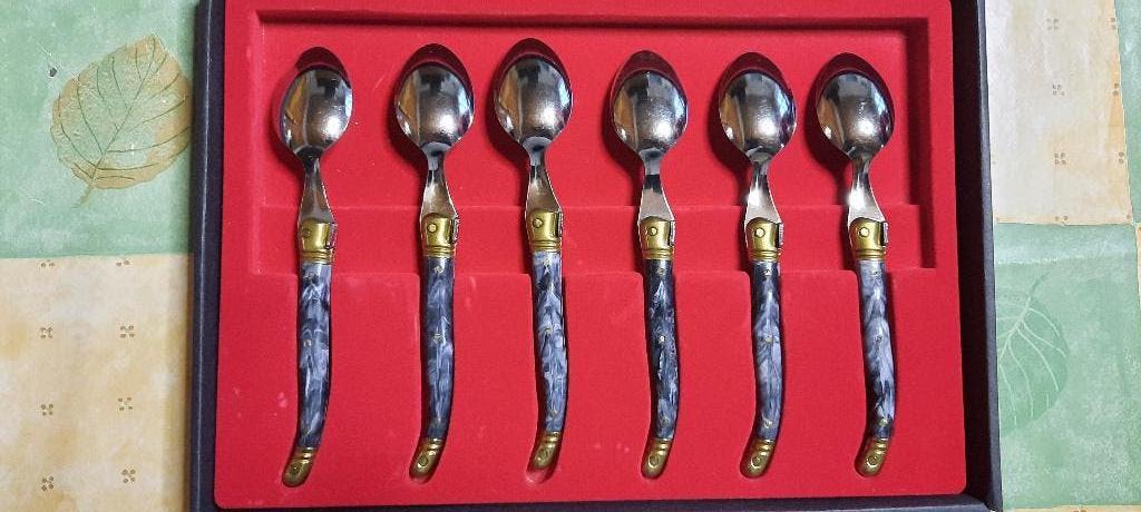 nieuw bestek set Laguiole donker marmer handvat., Ophalen of Verzenden, Nieuw