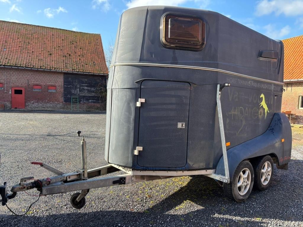 Paardentrailer Jet voor 2 paarden met zadelkamer goede staat, Dieren en Toebehoren, Ophalen, Gebruikt, Polyester, 2-paards trailer