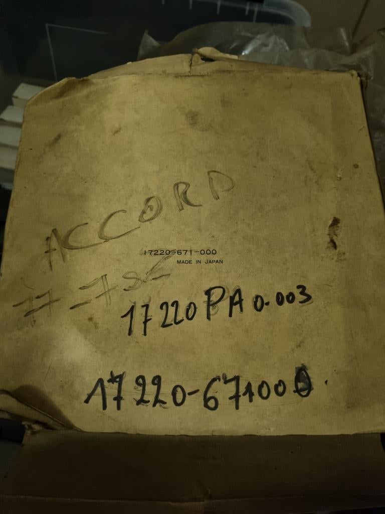 Filtre a air honda accord  1977-1978 17220-671-000, Honda