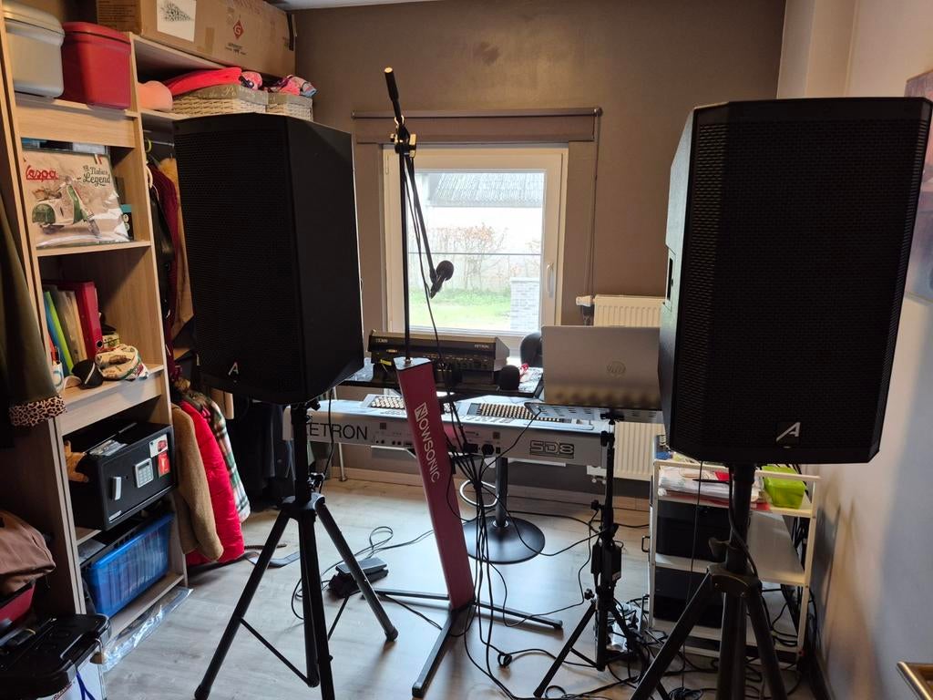 Ensemble clavier ketron sd8 et sd90 et tout la sonorisation, Enlèvement, Yamaha