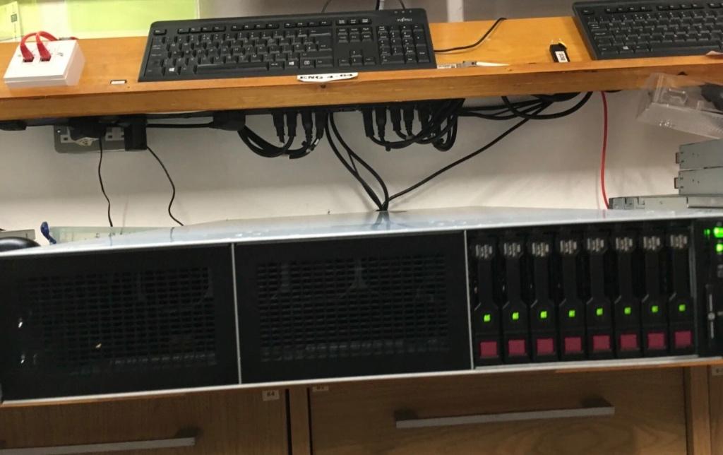 HPE ProLiant DL380 Gen10 Rack Server  Dual 6138 40 Cores, Computers en Software, Servers, Ophalen, Gebruikt, 2 tot 3 Ghz, Hot swappable onderdelen