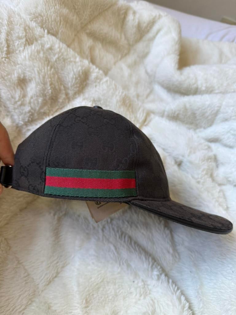 Gucci pet zwarte maat medium, Kleding | Heren, Hoeden en Petten, Ophalen, Zo goed als nieuw, 57 cm (M, 7⅛ inch) of minder, Pet