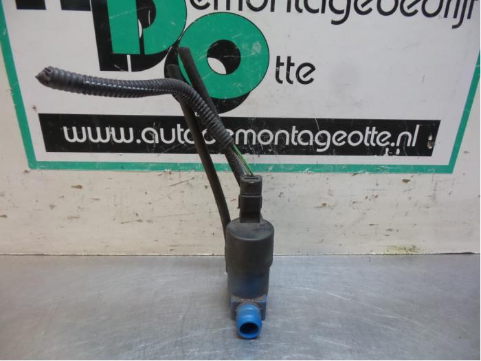 Pompe lave-glace avant d'un Renault Twingo (Twingo 07-), Autos : Pièces & Accessoires, Renault, -, 3 mois de garantie, Utilisé