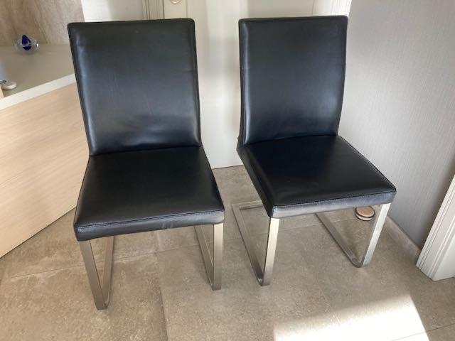 2 mooie lederen sledestoelen. Zeer goede staat, Huis en Inrichting, Stoelen, Ophalen, Twee, Zwart, Zo goed als nieuw