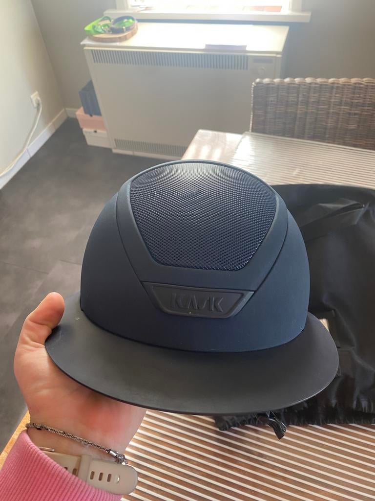 Kask tok, Dieren en Toebehoren, Paardrijkleding, Ophalen of Verzenden, Zo goed als nieuw