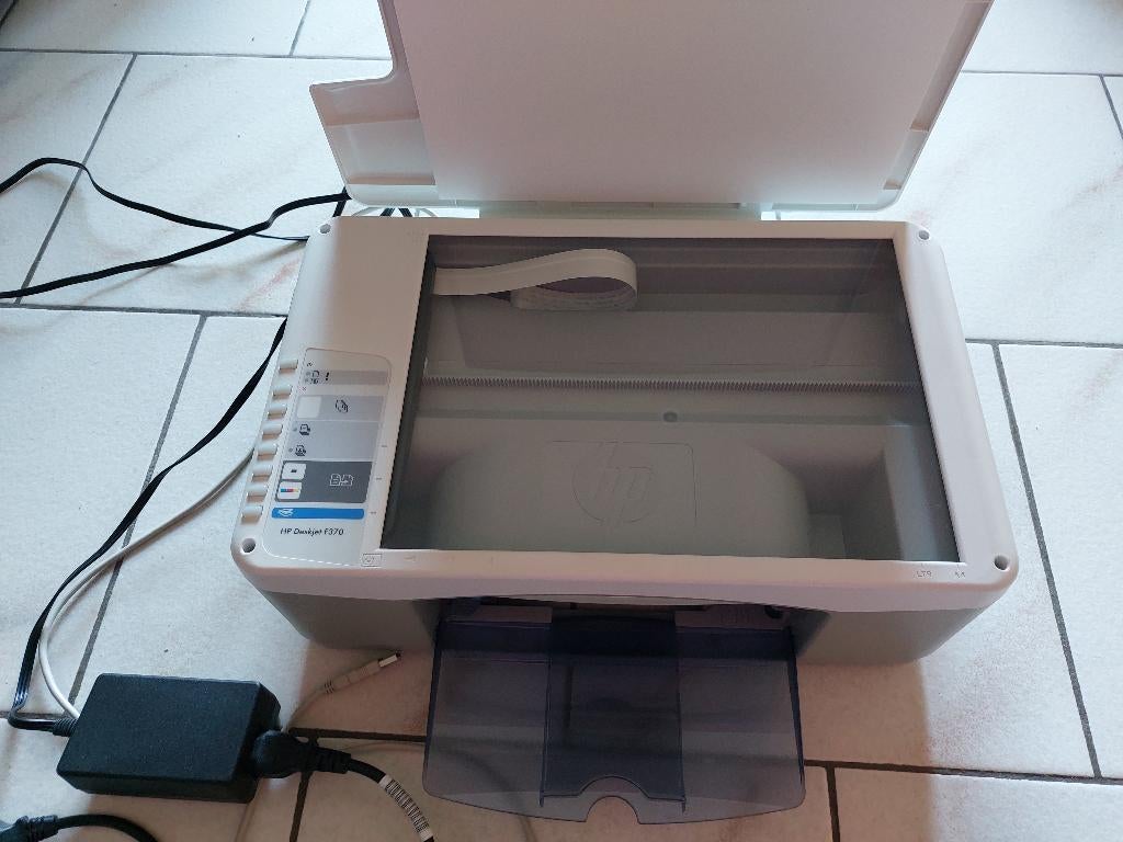 Imprimante HP Deskjet F370 (imprime, scanne, copie), Enlèvement, Fax, Imprimante à jet d'encre, Imprimante