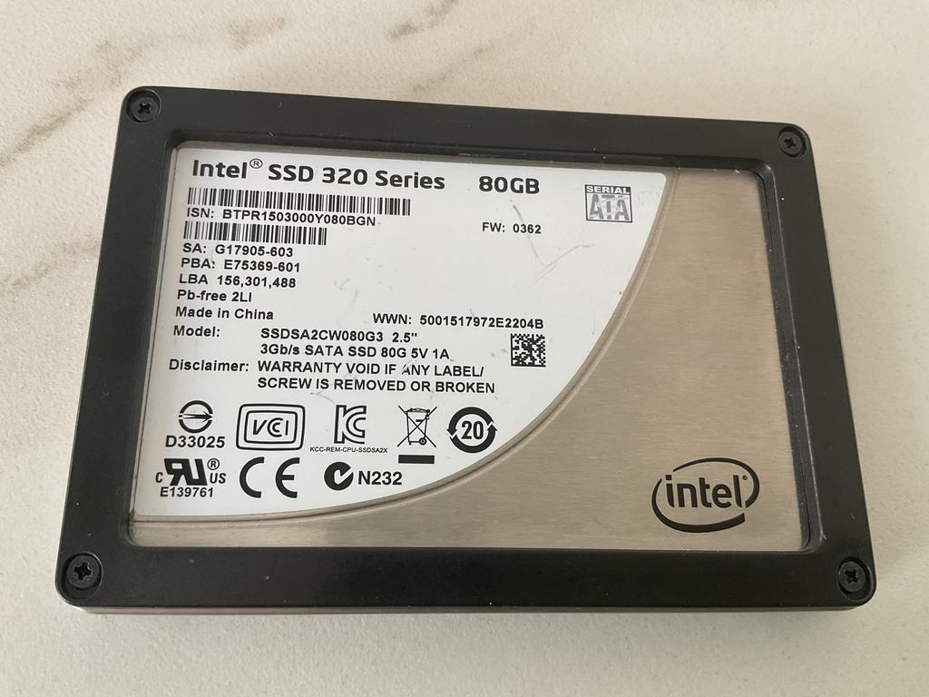 80GB SSD Intel, Ophalen of Verzenden, Gebruikt, SSD