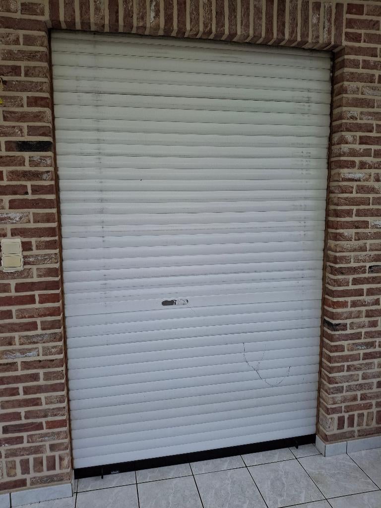 Rolluik, Bricolage & Construction, Volets, Fonctionnement électrique, 100 à 150 cm, Enlèvement, Utilisé