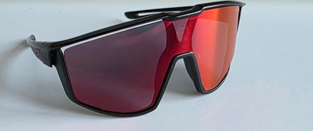 Sportzonnebril NIEUWSTAAT ‼️, Fietsen en Brommers, Fietsaccessoires | Fietskleding, Ophalen of Verzenden, Zo goed als nieuw