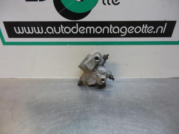 Distributeur de pression des freins d'un Toyota Corolla Vers, -, 3 mois de garantie, Toyota, Utilisé