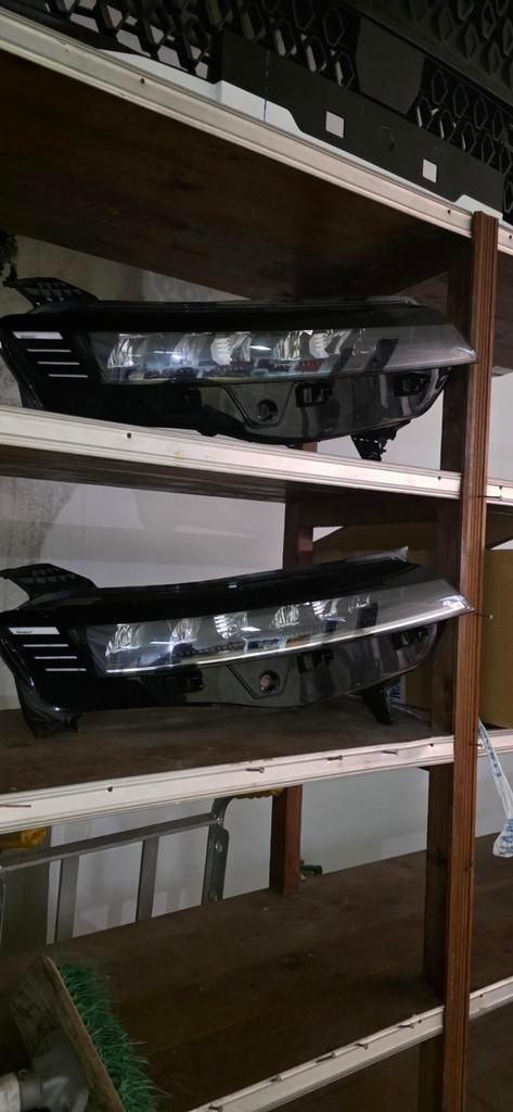 Phare Renault Megane E-Tech, Autos : Pièces & Accessoires, Renault