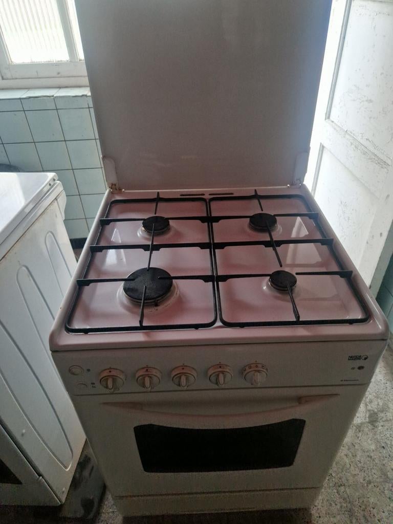 Gas fornuis, Elektronische apparatuur, Fornuizen, Ophalen of Verzenden, Gebruikt, Gas