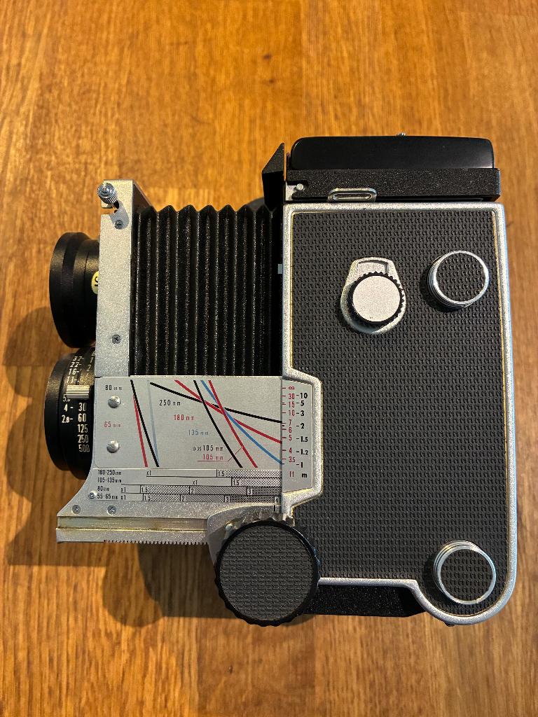 Mamiya C220 Point bleu, TV, Hi-fi & Vidéo, Appareils photo analogiques, Enlèvement ou Envoi, Comme neuf, Compact, Autres Marques