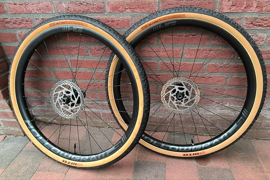 Paire de roues Hollowgram HG 650b Gravel, tubeless, disques, Vélos & Vélomoteurs, Enlèvement, Gravelbike
