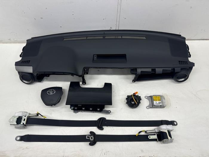 Airbag set + dashboard van een Toyota Rav-4, Gebruikt, -, -, Ophalen of Verzenden