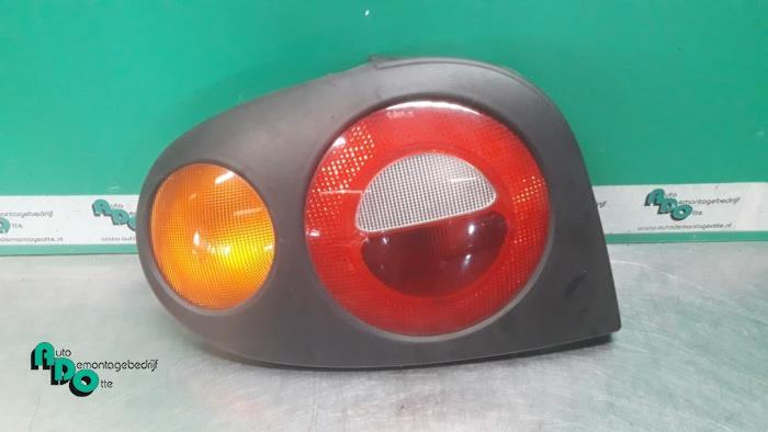 Achterlicht links van een Renault Megane (Megane 96-), Auto-onderdelen, Gebruikt, -, Renault, -