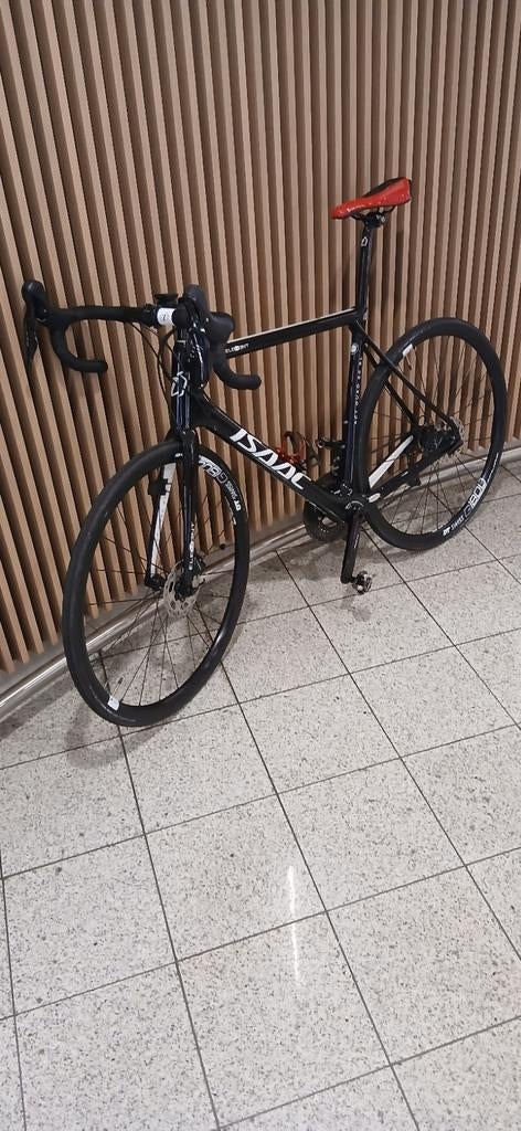 Vélo Course Isaac Carbone, Etat Neuf !!, Enlèvement, Carbone