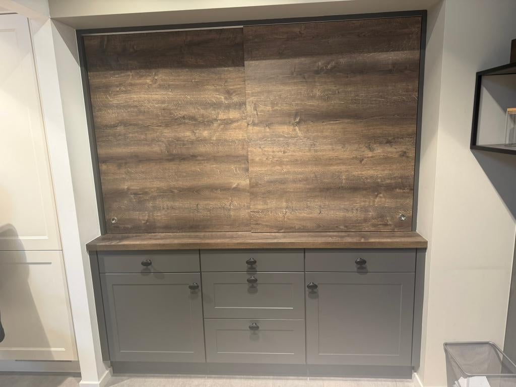 Maatkast, Antiek en Kunst, Antiek | Meubels | Kasten, Ophalen