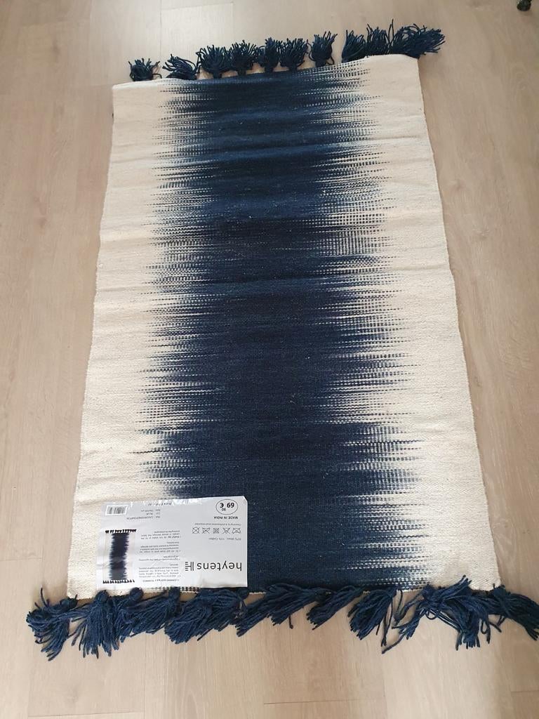 Petit tapis, Maison & Meubles, Ameublement | Tapis & Moquettes, Enlèvement ou Envoi, Neuf, Bleu