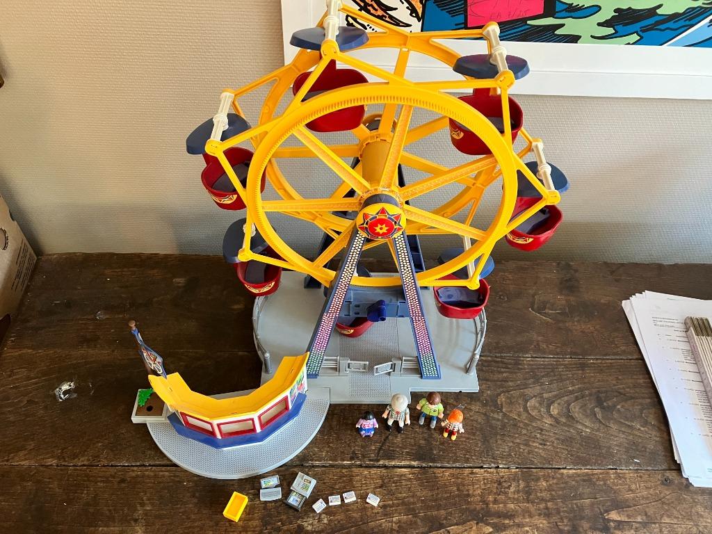 PLAYMOBIL Kermis Groot draairad met kleurrijke verlichting, Ophalen of Verzenden, Zo goed als nieuw, Complete set