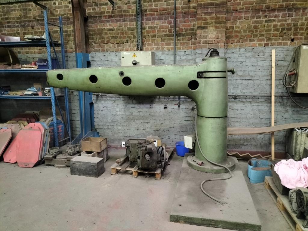 perceuse radiale antique, Enlèvement, Utilisé, 600 watts ou plus, Foreuse sur colonne