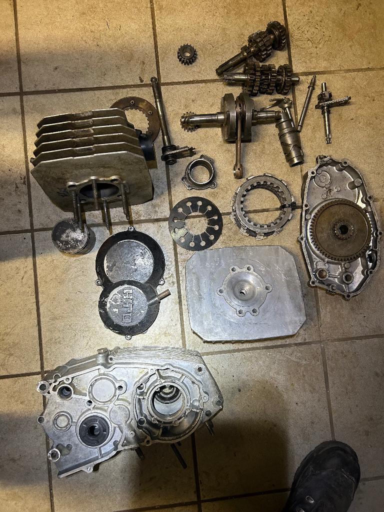 Hiro 250 tweetakt, Motoren, Ophalen of Verzenden, Gebruikt